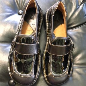 Born Patent leather shoes
